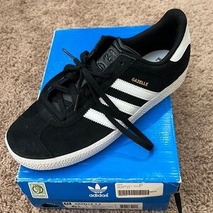 Adidas gazelle 2j youth 6.5 blk